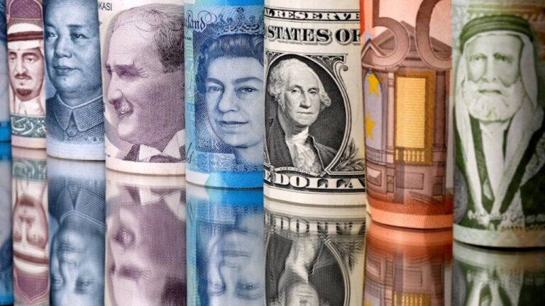 dolar-tam-yol-ileri-euro-ve-sterlin-karsisinda-2-yilin-zirvesinde-VT8hEEwk.jpg