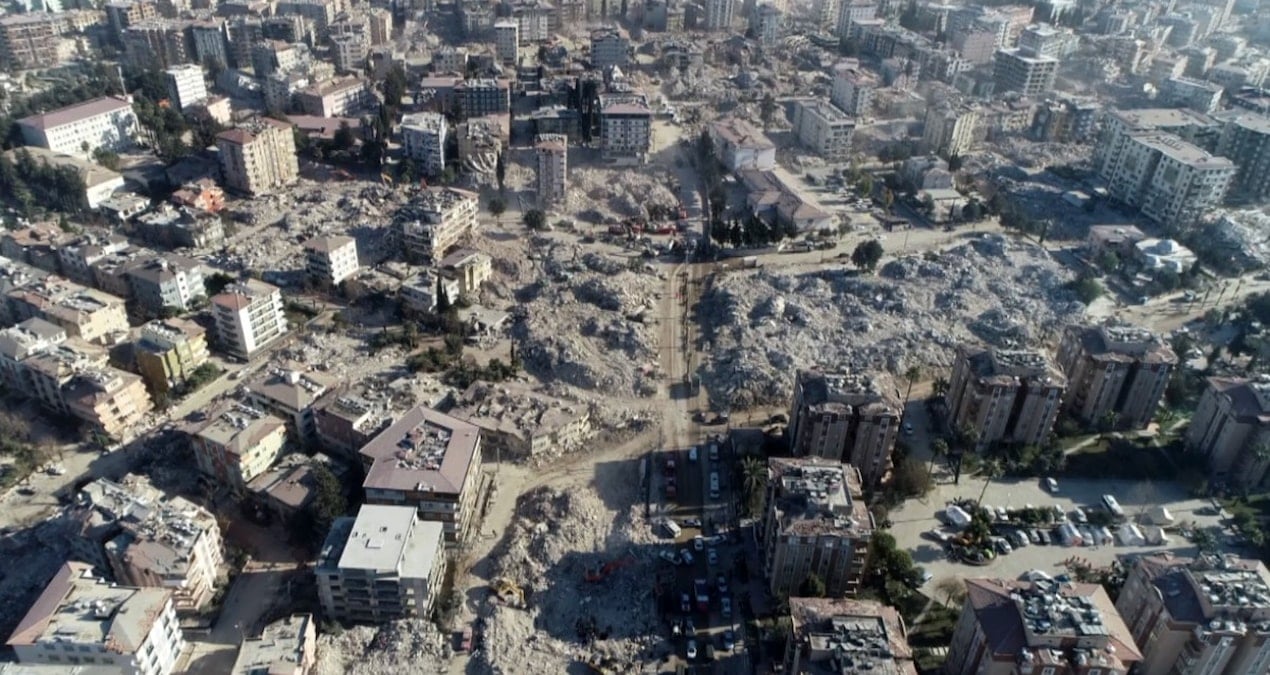 125 yilda buyuklugu 6 ve uzeri 111 deprem nn8VjQXs