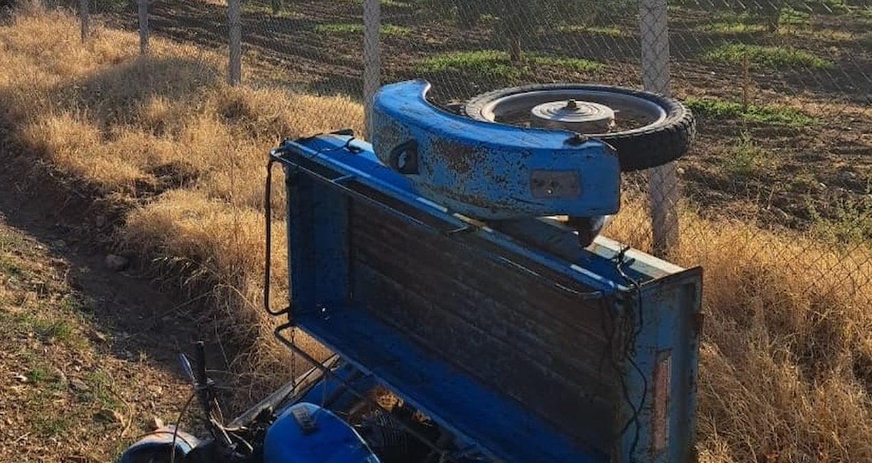 sepetli motosiklet devrildi surucusu oldu XUX7GuKv