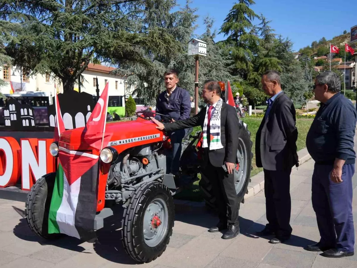 traktorunu gazze icin satiyor lP6H9bJL