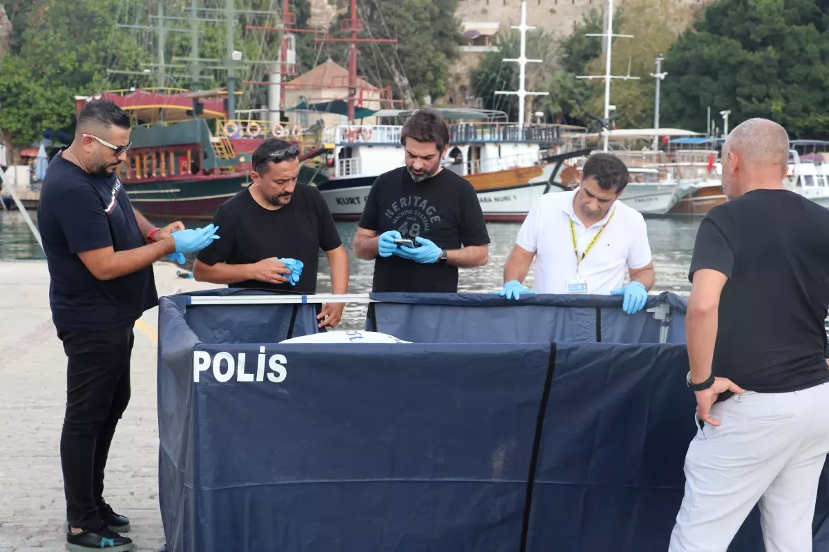 antalyada denizde ceset bulundu llT418hL