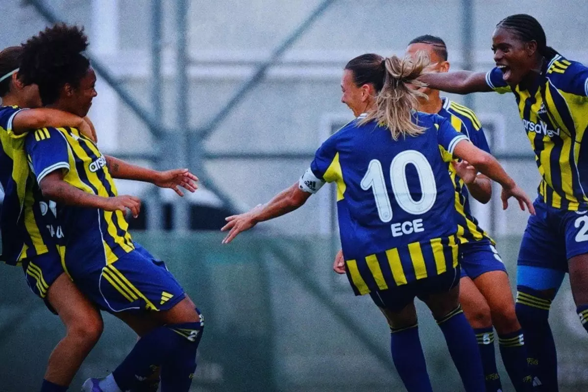 kadinlar derbisinde kazanan fenerbahce yEnWL1KV