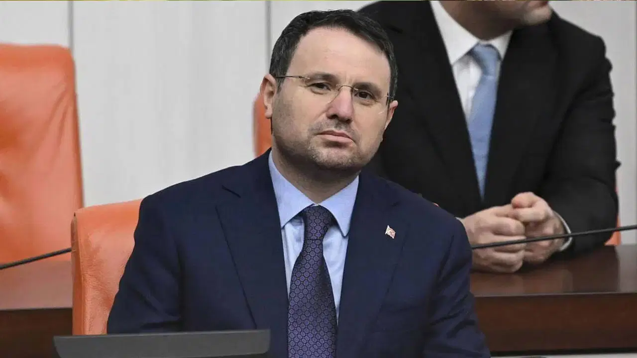 Akin gurlekin esine eylem hazirligi iddiasi 2 kisi tutuklandi 7x5HnFO4